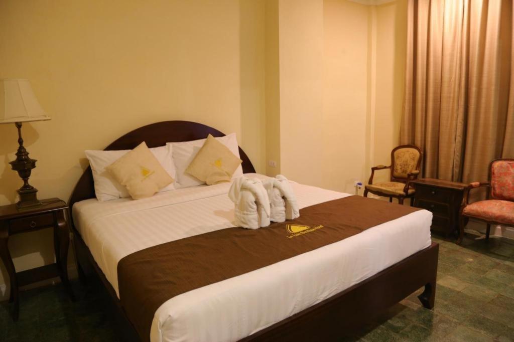 Le Luxe Boutique Hotel В'єнтьян Екстер'єр фото